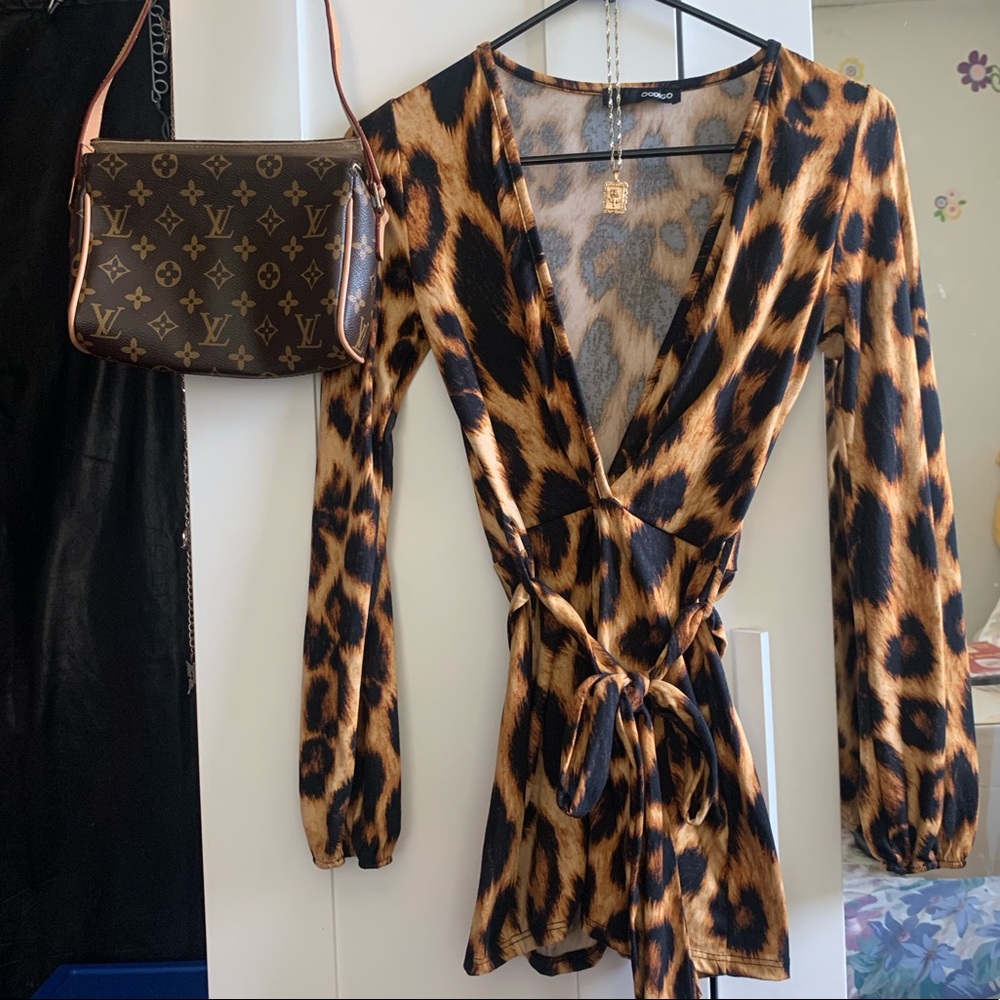 Cheetah Print Romper 😻 - Picture 4 of 4